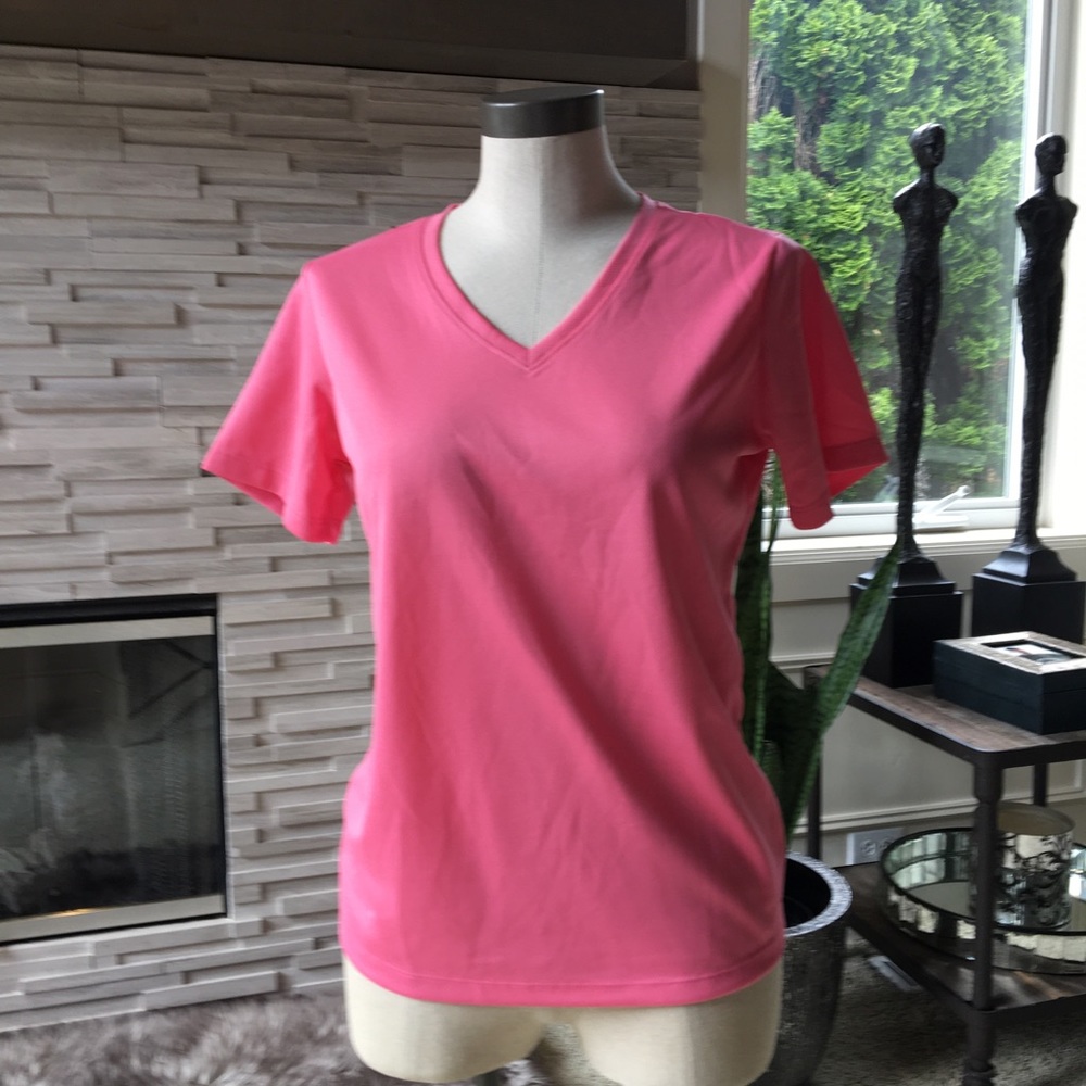 NWT Sported athletic top
